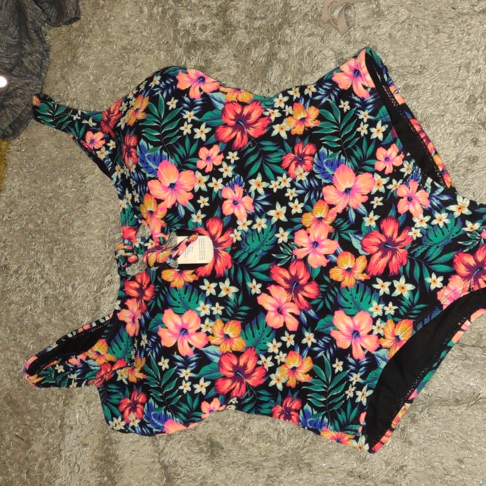 One piece plus size swim suit